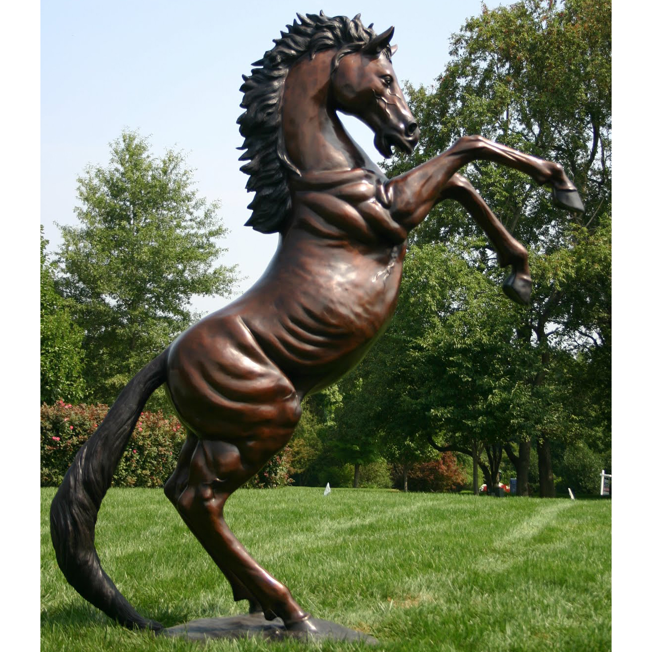 Outdoor jumping life size bronze horse statue on yard